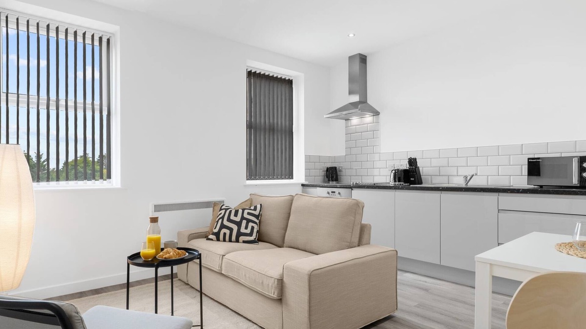 Balsall Common Apartment | SCA- Arden Apartment 7 Twin Bedroom Free Parking