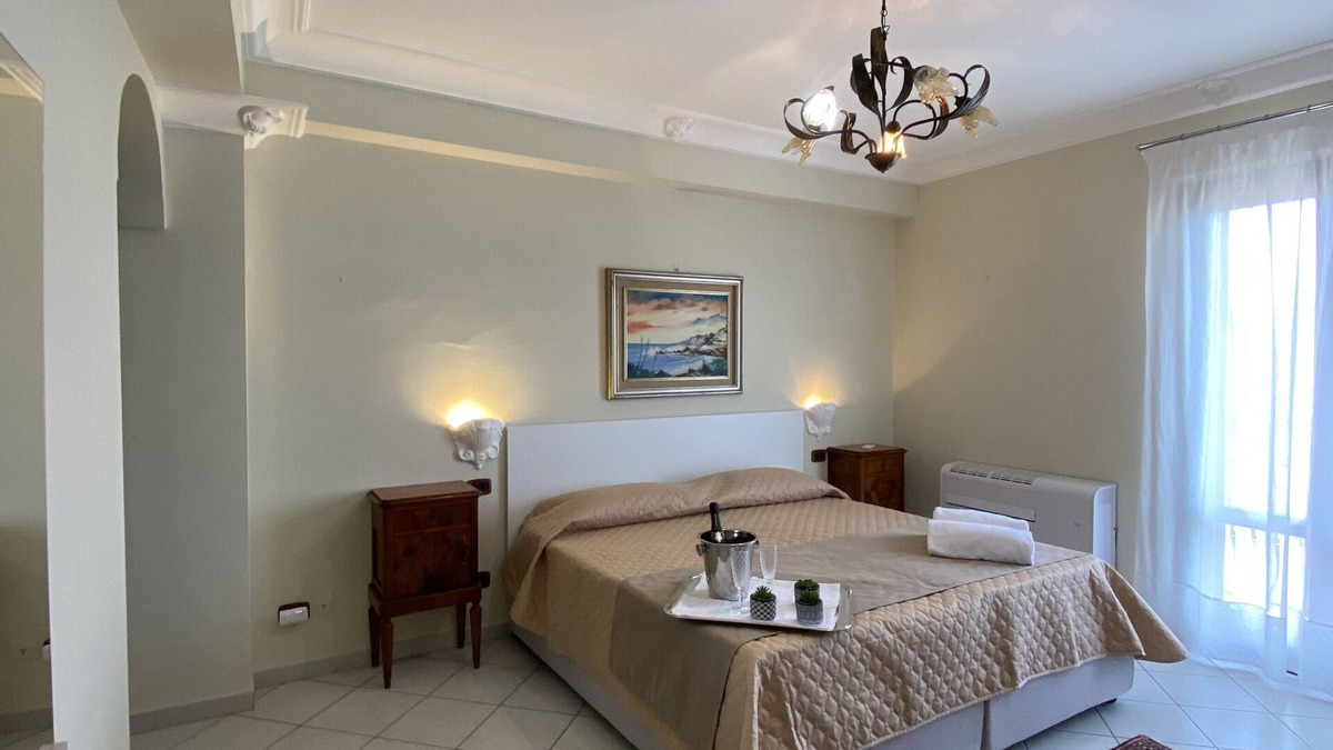 Realmonte Apartment | Scala dei Turchi Palace Suite for 4 Guest