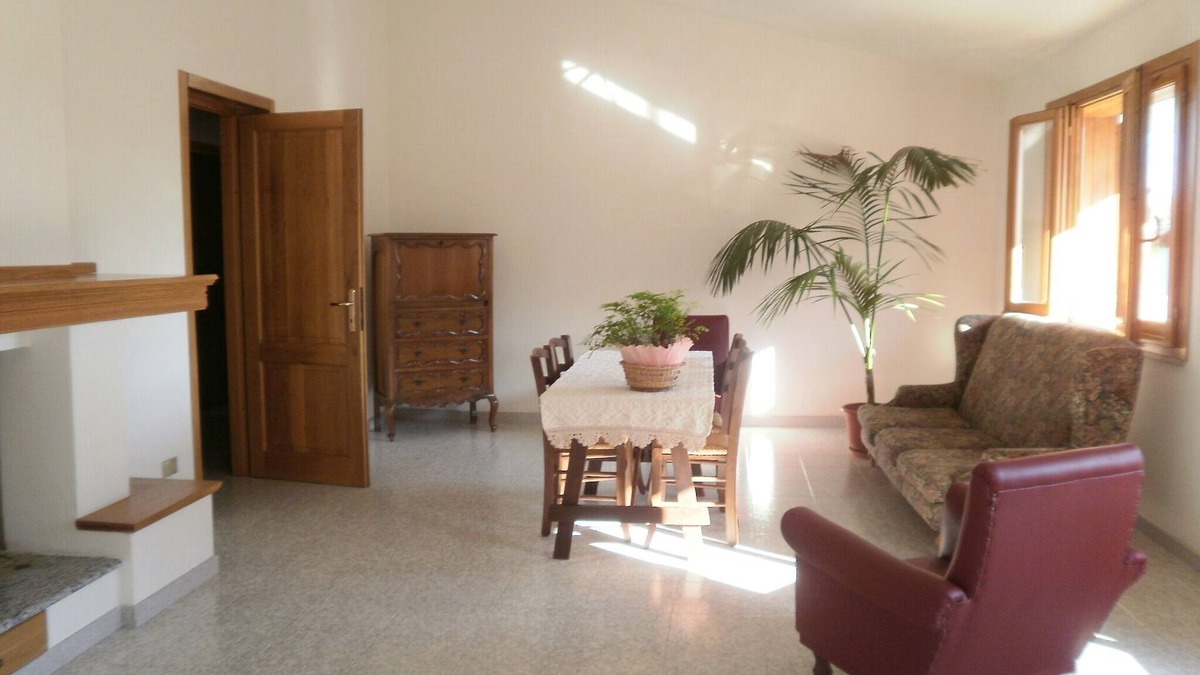 Nurachi Apartment | Scalas House - Three Bedroom Apartment, Sleeps 6