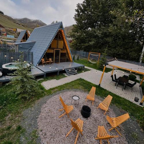 Artavaz House | Scandinavia A-Frame