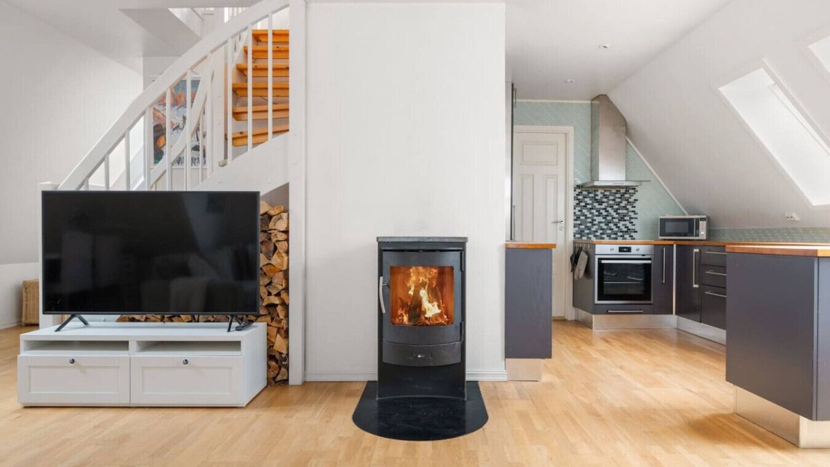 Bergen City Centre Apartment | Scandinavian Hideaway I Private Balcony