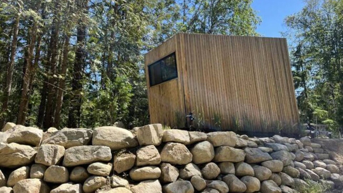 Crescent Valley Cabin | Scandinavian Micro-Cabin