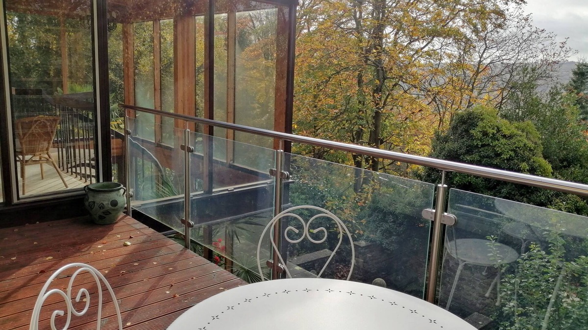 Darley Dale House | Scandinavian style hideaway with log burner adjacent to the Peak District.