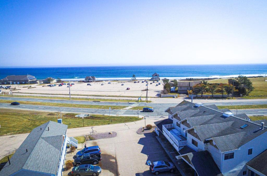 Eastward Look Hotel | Scarborough Beach Motel