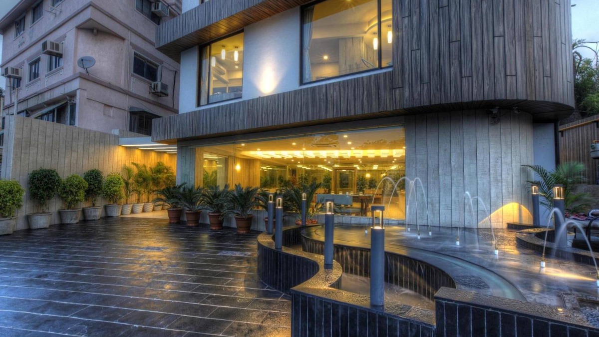 Navrangpura Hotel | Scenaria Hotel