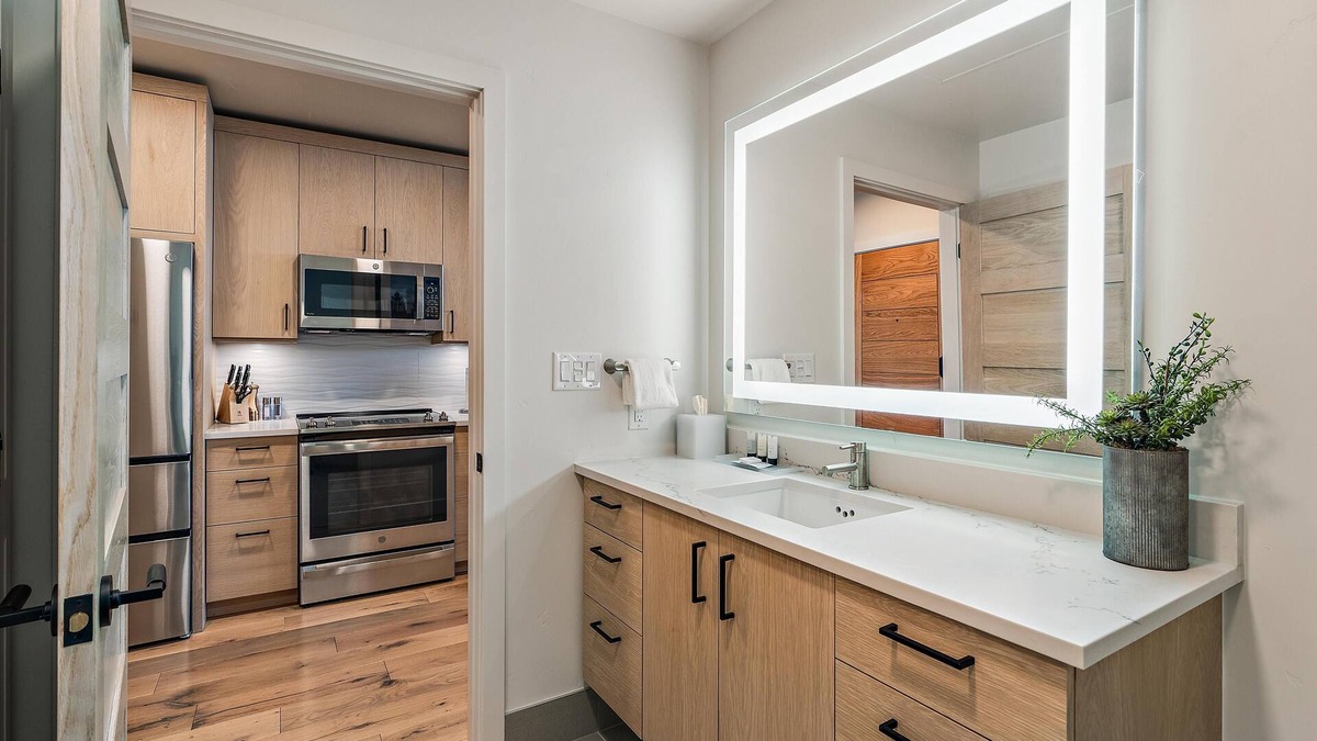 Tamarack Resort Condo | Scenic Condo with views|Fireplace & Balcony