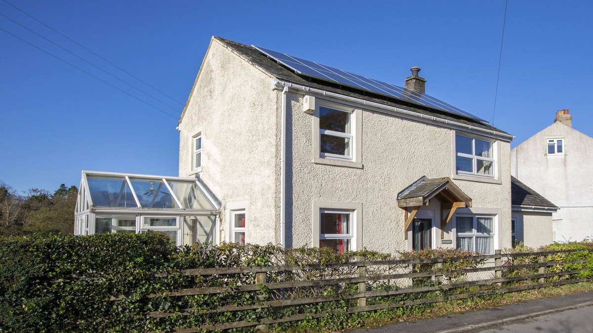 Ennerdale Bridge House | Scenic Detached Cottage | Sleeps 11