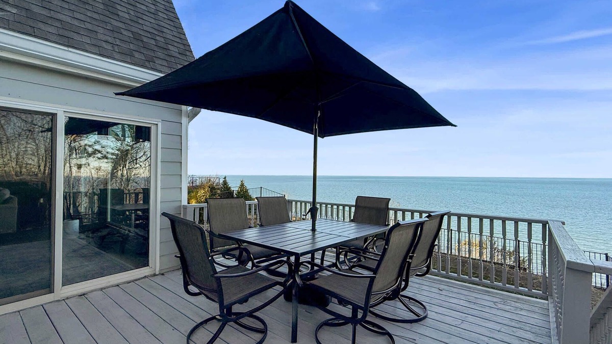 Wading River House | Scenic Gem: Waterfront View, Beach Access