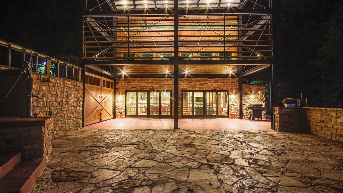 Easley House | Scenic Getaway w/Fire Pit & Grill in Columbia!