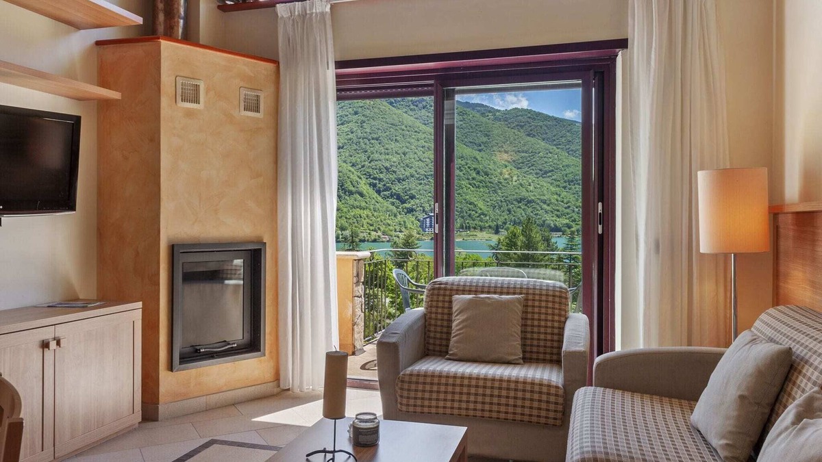 Scanno House | Scenic Loft in Scanno near Museo della Lana