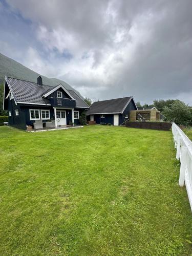 Voll House | Scenic Private House Surrounded by Nature