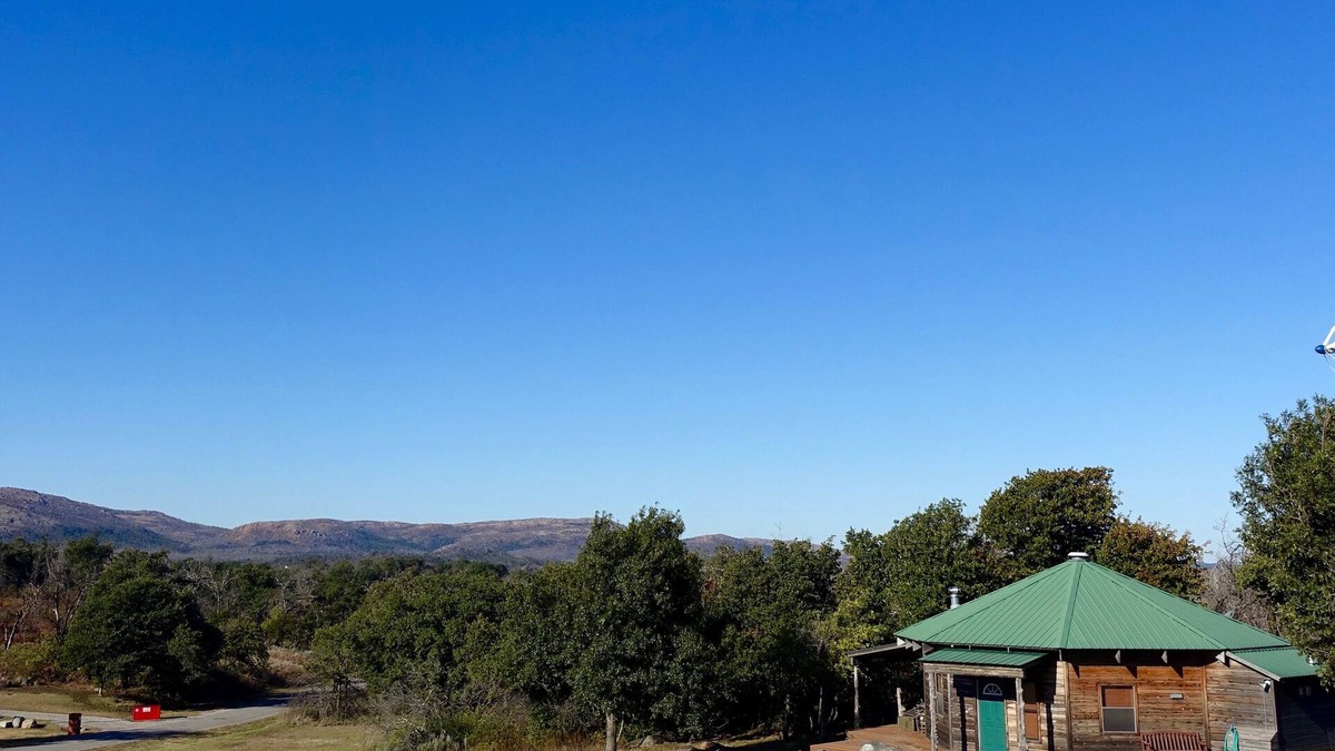 Lawton Cabin | Scenic Ridge Cabin - Wichita Mountains, Oklahoma - Incredible Mountain Views