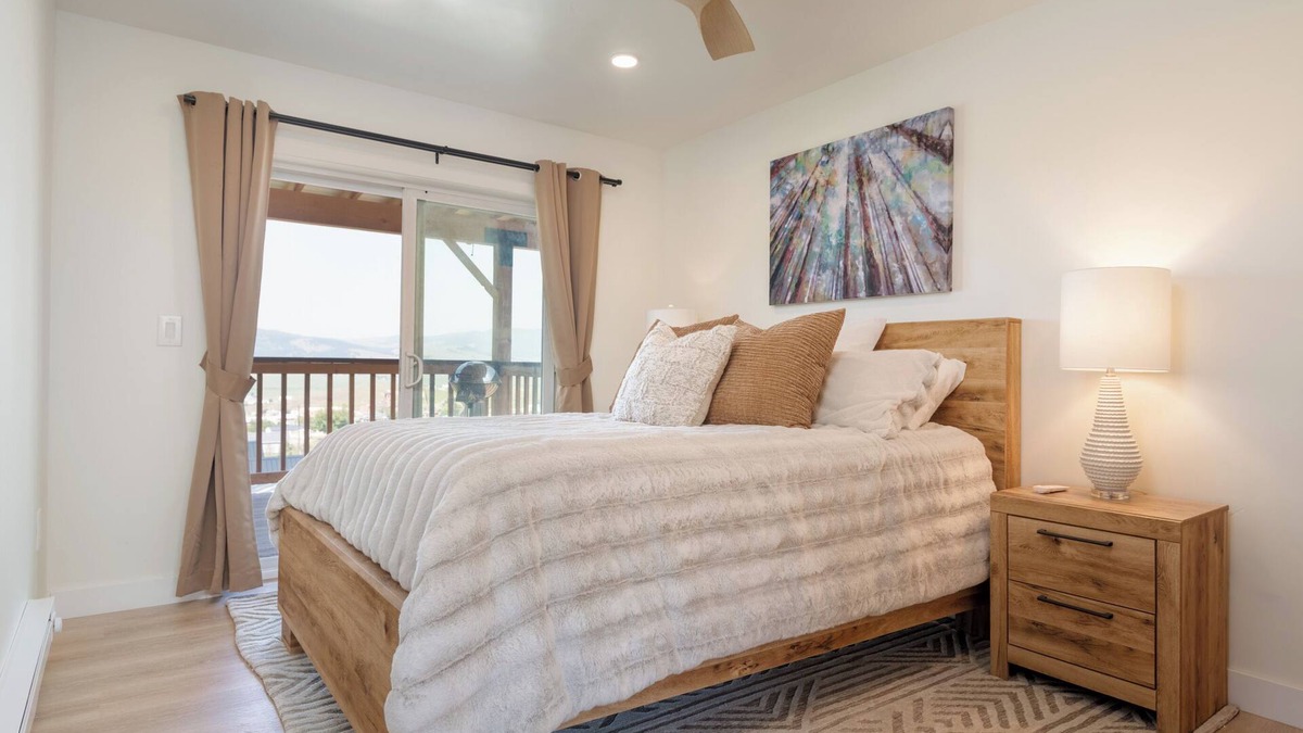 Philipsburg Apartment | Scenic Ridge Retreat