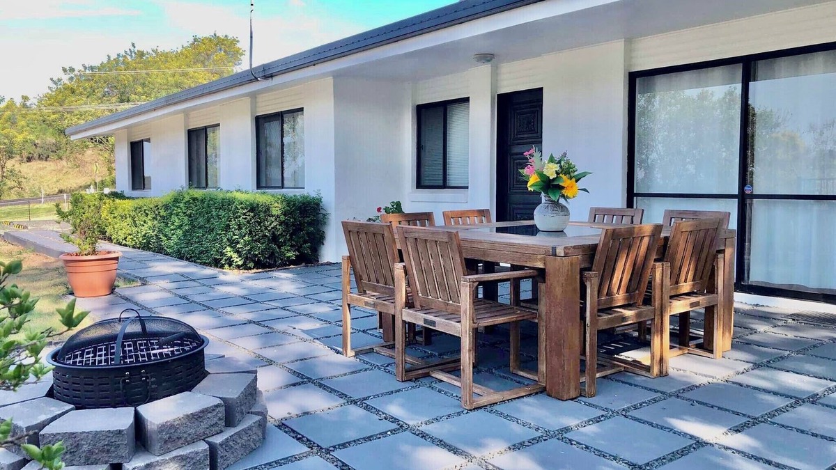 Teviotville House | Scenic Rim, Beautiful Executive Holiday Retreat