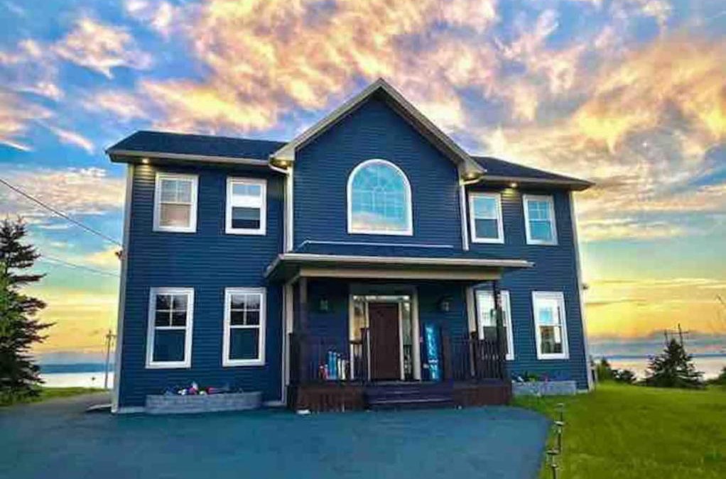 Conception Bay South House | Scenic Seal Cove Nature Retreat Hot Tubatv Trail