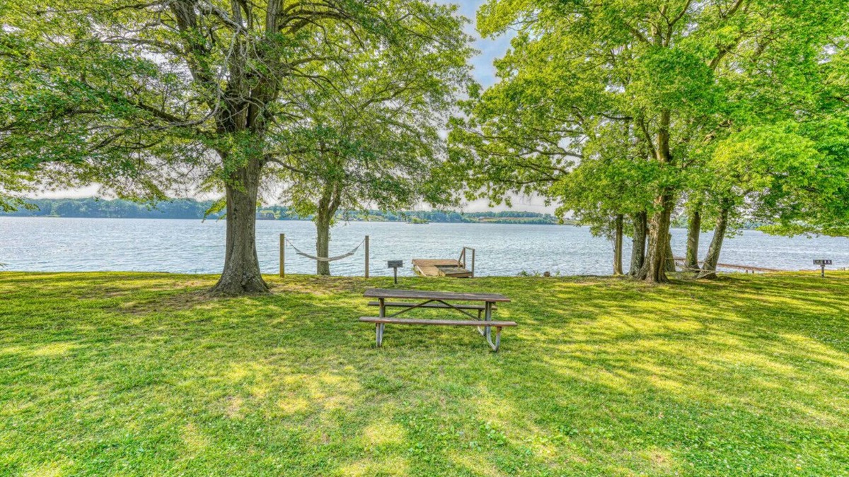 Town Creek Cabin | Scenic Solitude - Doublehead
