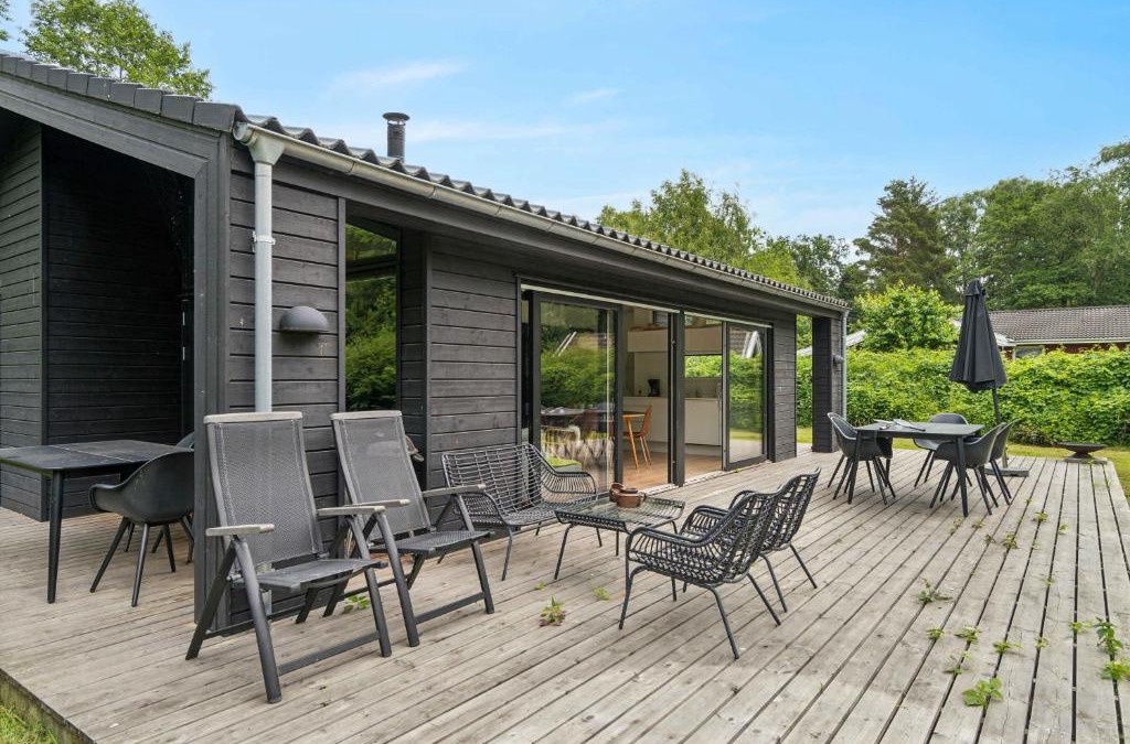 Frederiksvaerk House | Scenic Summer House In Asserbo