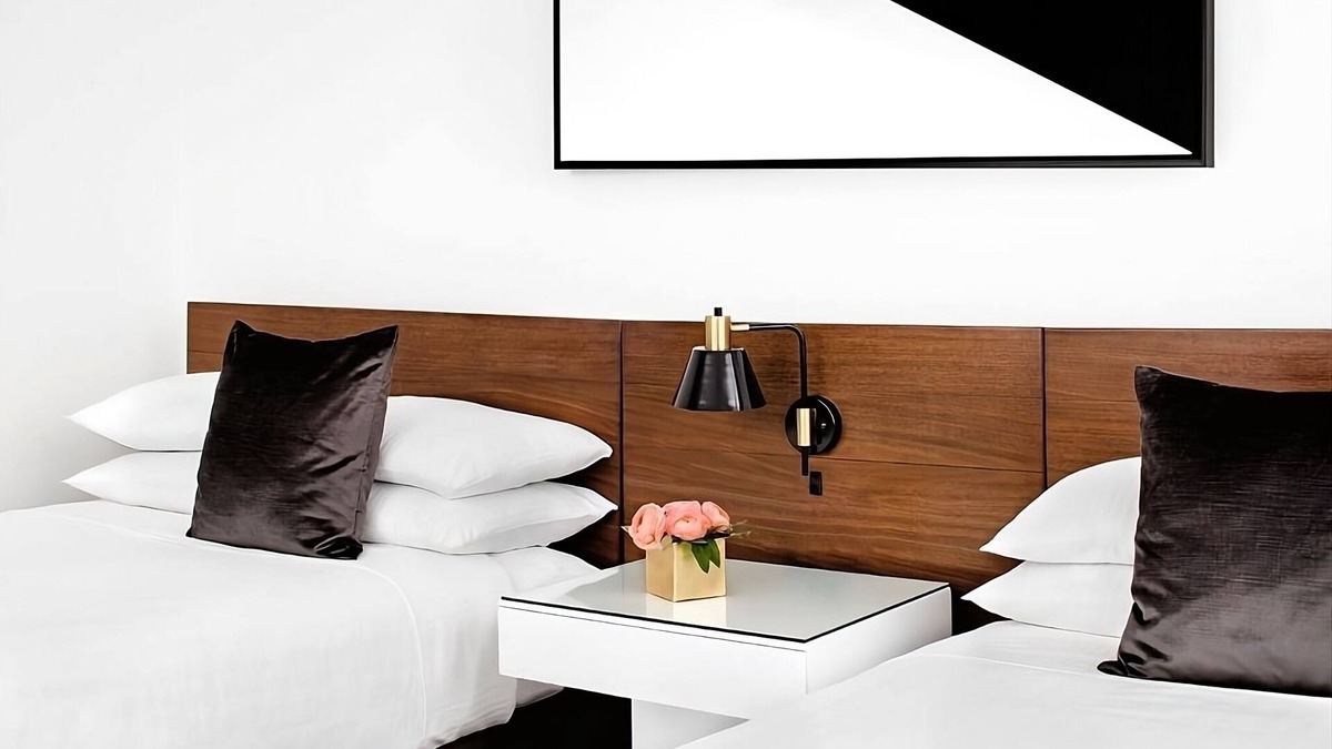 Connecticut Ave - K Street Hotel | Scenic Views and Modern Comforts! 2 Comfortable Units, Near National Mall