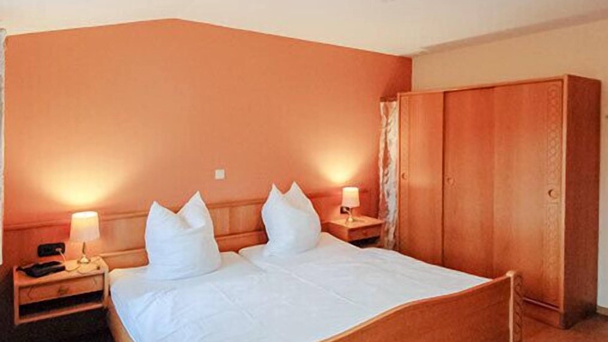 Bad Birnbach Apartment | Schöne 2-Zimmer Fewo mit Balkon für 1-2 Personen