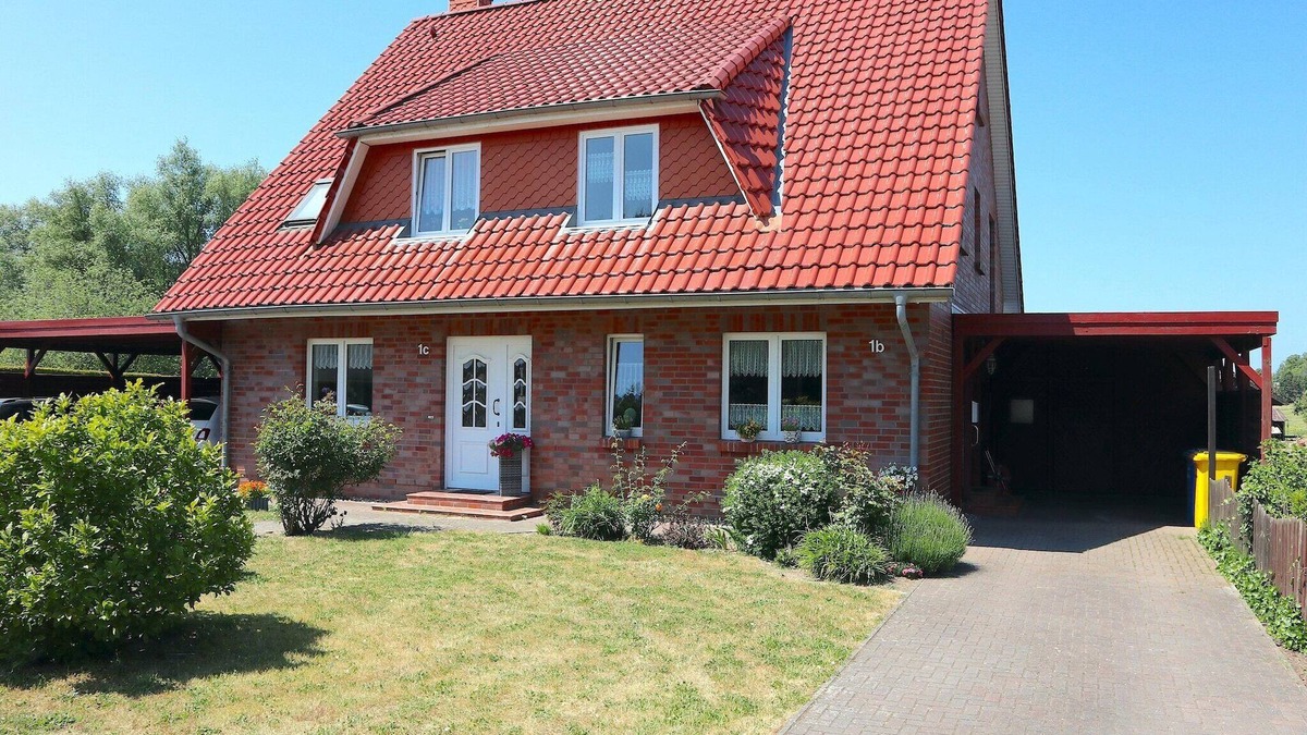 Alt Bukow House | Schöne Ferienwohnung in der Nähe der Ostsee