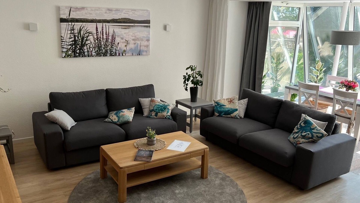 Wik Apartment | Schöne Ferienwohnung in Toplage mit Stellplatz