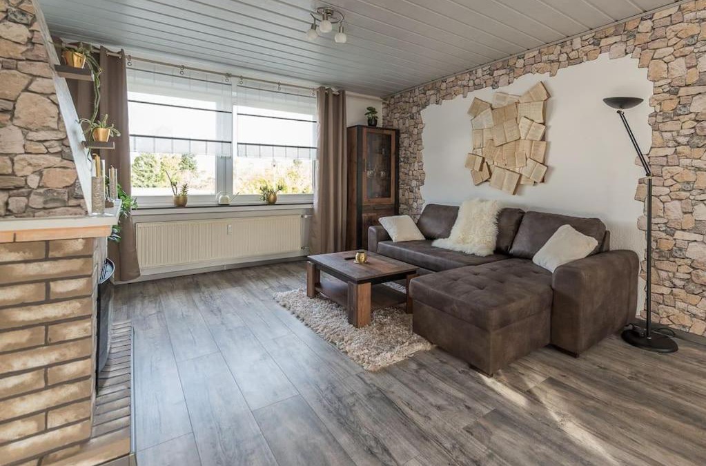 Hagen Apartment | Schöne lichtdurchflutete Ferienwohnung mit Balkon