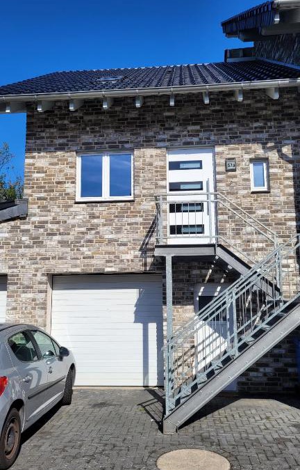 Dueren Apartment | Schöne Maisonette Düren