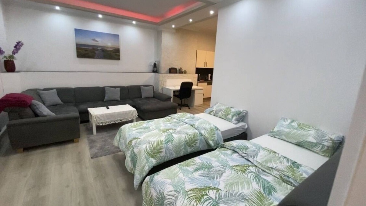 Selb Apartment | Schöne Wohnung 72qm, Nähe Stadt- & Schulzentrum, 8 km von der Tschechei Entfernt