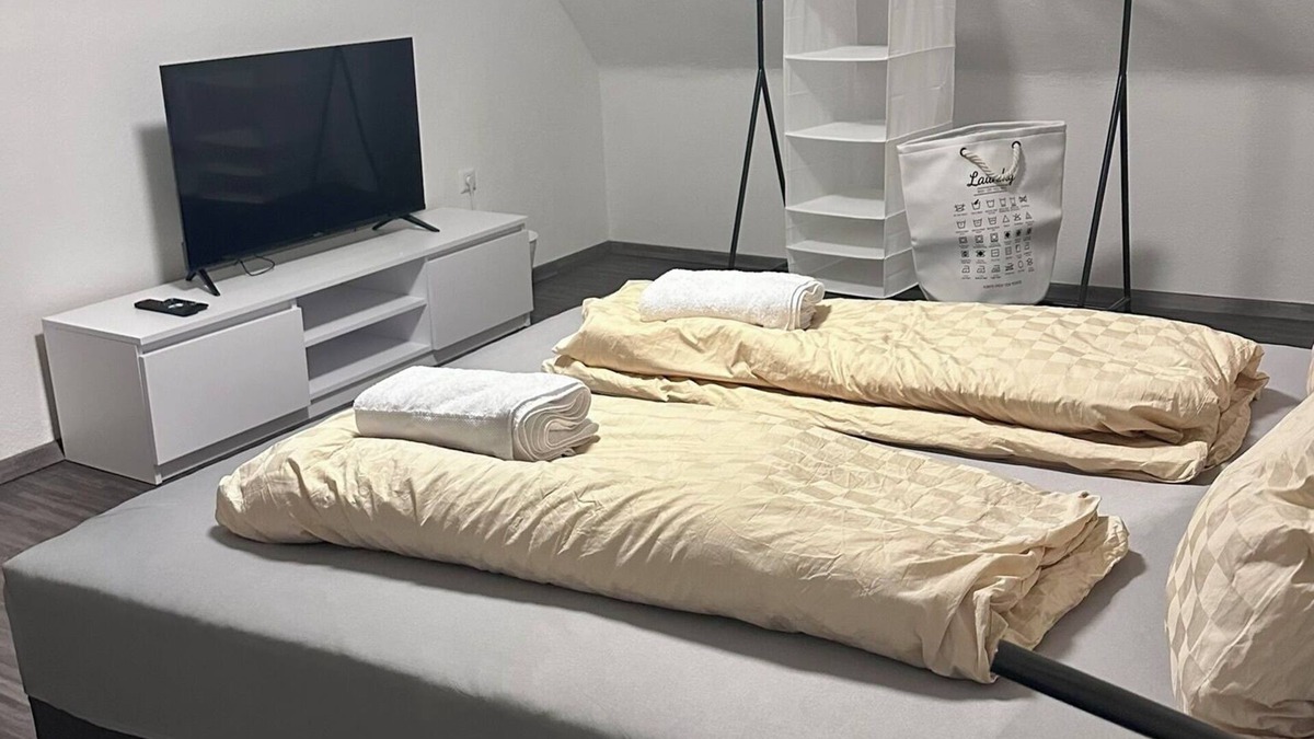 Pfaffingen Apartment | Schönes Appartement in Ammerbuch Siyen Three