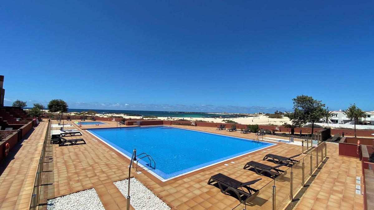 Los Lagos Apartment | Schicke Maisonette-wohnung Direkt am Strand, mit Meerblick und