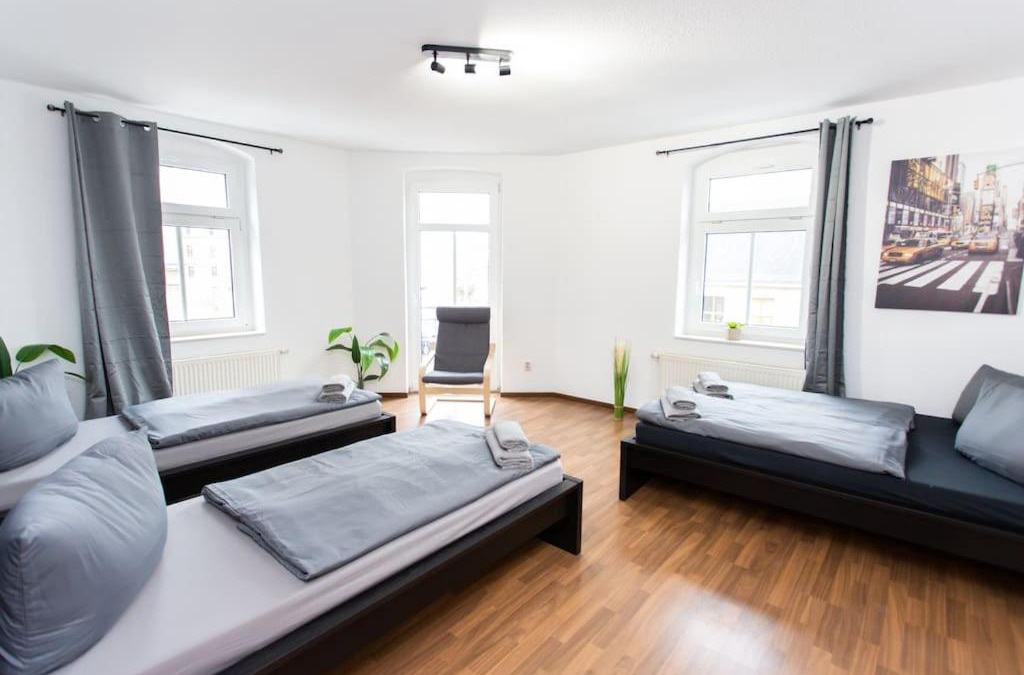 Kappel Apartment | Schicke Wohnung mit 3 Schlafzimmern, vollausgestatteter Küche & Bad - Bettwäsche, Handtücher und WiFi inklusive