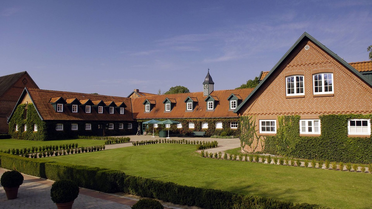 Luedersburg Hotel | Schloss Lüdersburg Golf & Spa
