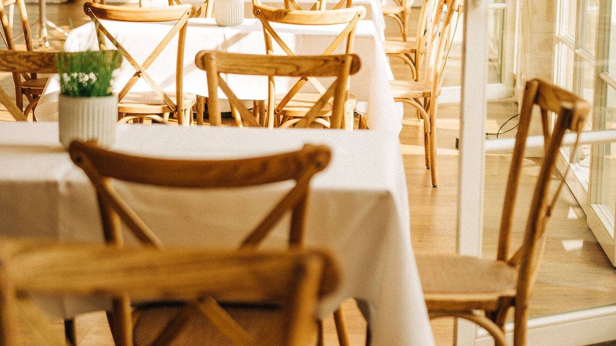 Neckarbischofsheim Hotel | Schloss Neckarbischofsheim
