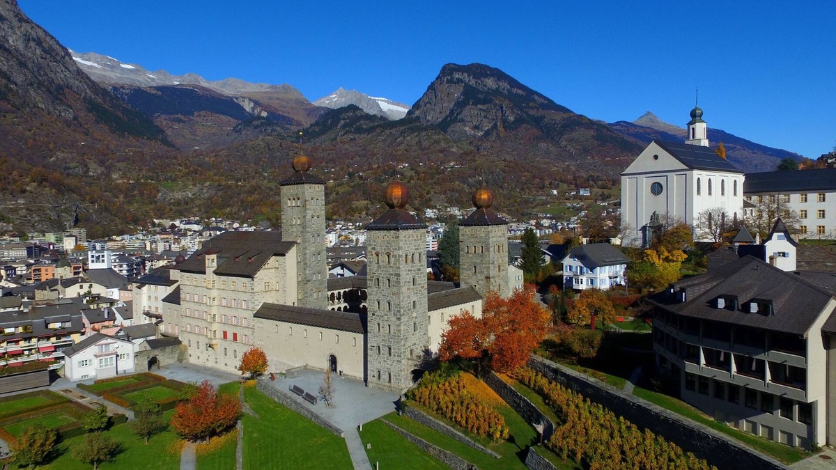 Brig Hotel | Schlosshotel - Self Check-In Hotel am Schlosspark