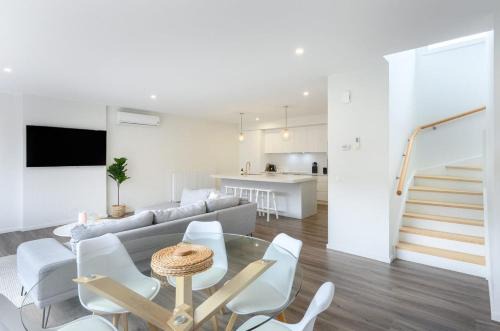 Warrnambool Apartment | Schnapper Lane