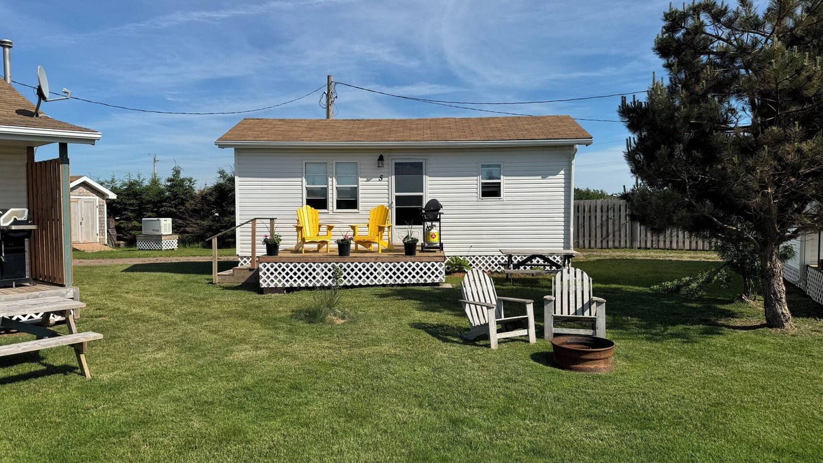 Summerside Cottage | Schurmans Shore Waterfront Cottage #5