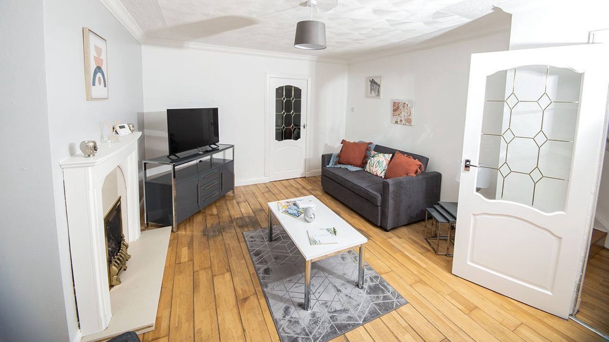 Larkhall House | Scotia House