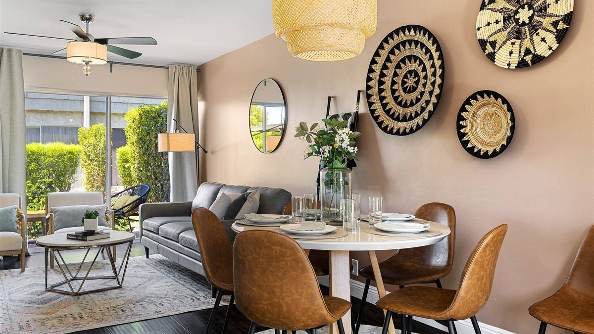South Scottsdale House | Scott Place - Amazing location, heated pool, vibrant space awaits!