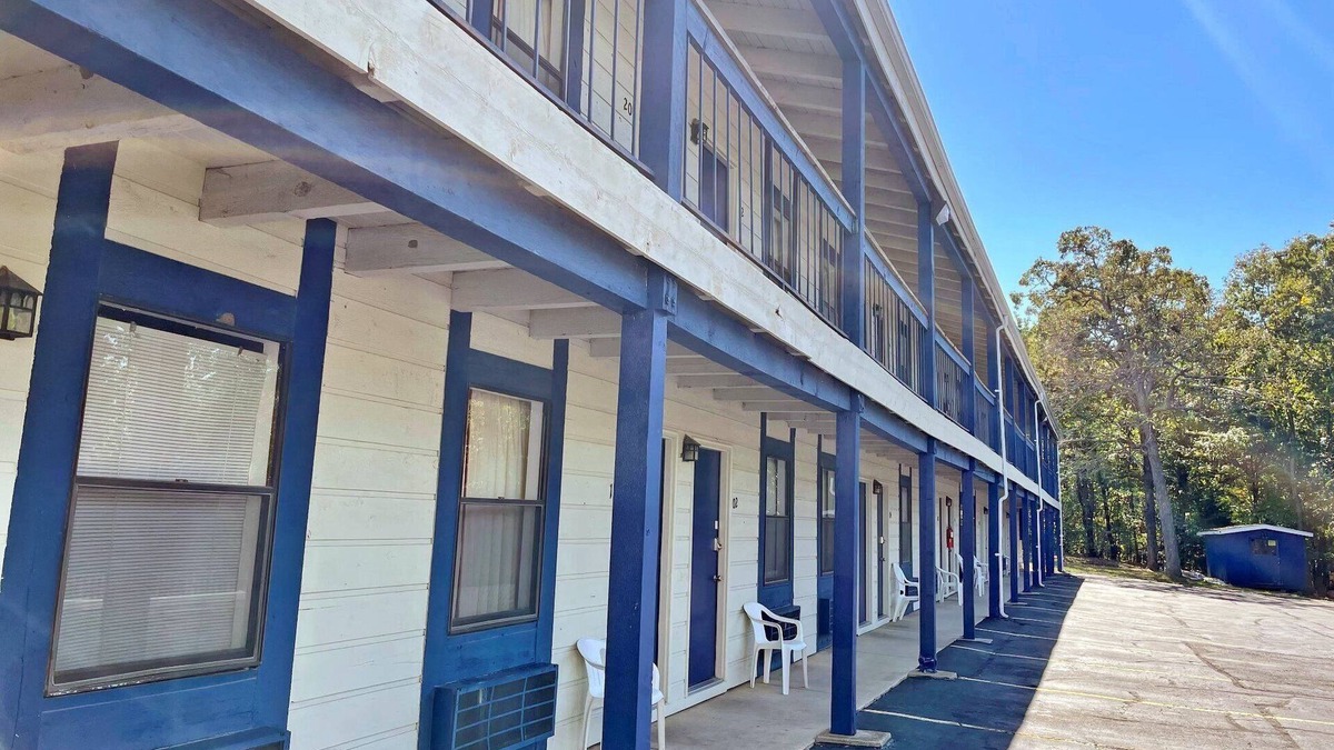 Osage Beach Hotel | Scottish Inns Osage Beach