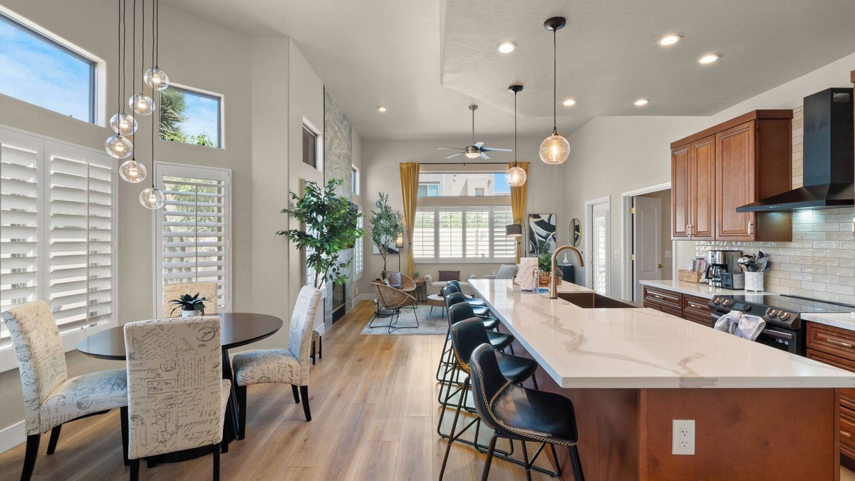 Central Scottsdale House | Scottsdal: Pool , 2BR/2BTH - Elegant!