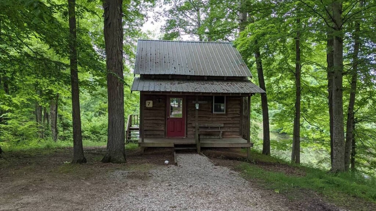 Helmsburg Cabin | "Scruggs" Deluxe Camping Cabin #7 | Pet Friendly