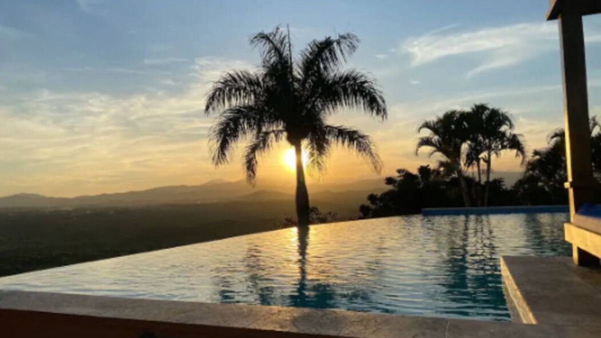 Pedro Brand Villa | SD 5BR Ranch Villa + Free Bonus