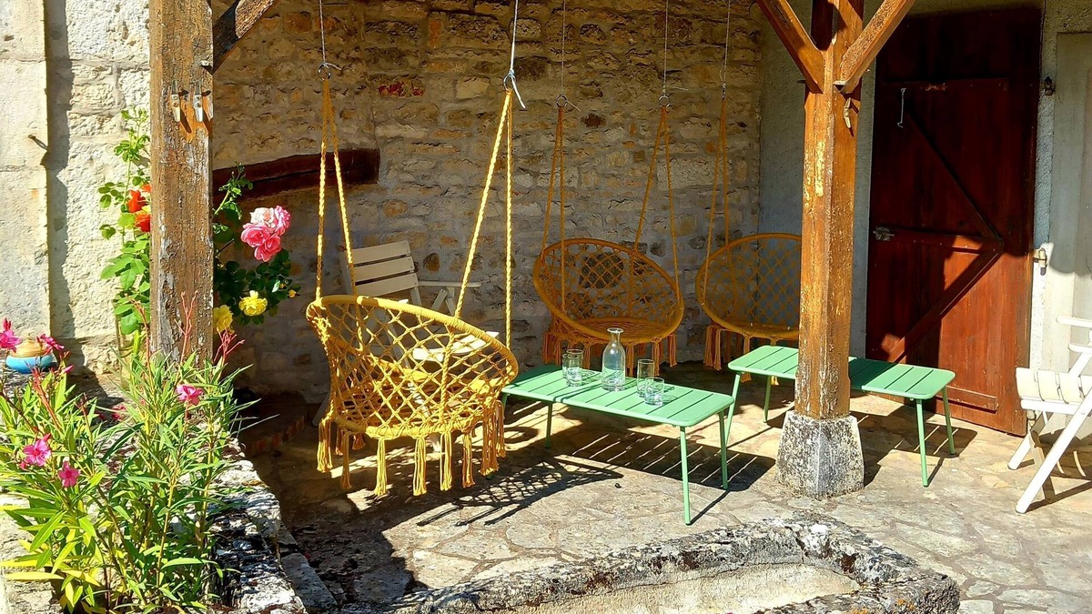 Vaylats House | Se Réunir Dans le Lot, Maison en Pierre, Piscine