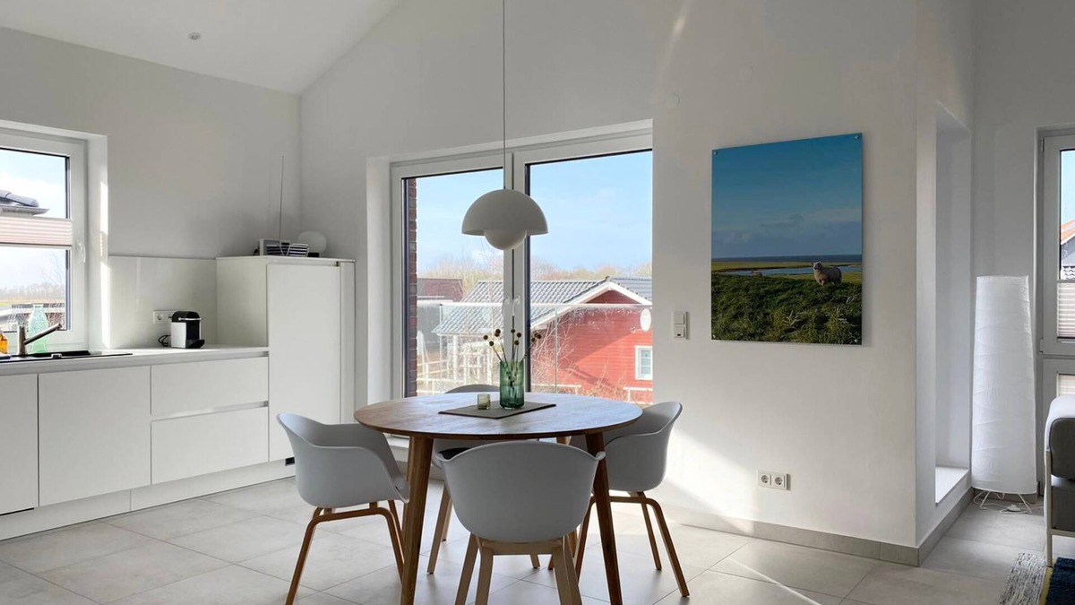 Fedderwardersiel Apartment | Sea and comfort - Apartment KLAAS with balcony and directly on the North Sea dike!