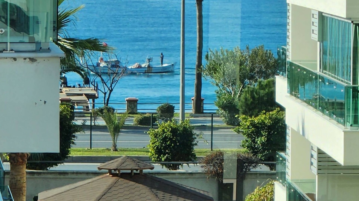 Kestel Apartment | SEA & BEACH FRONT "Luxury Residence" 1+1 Apt. 70m2 (18)