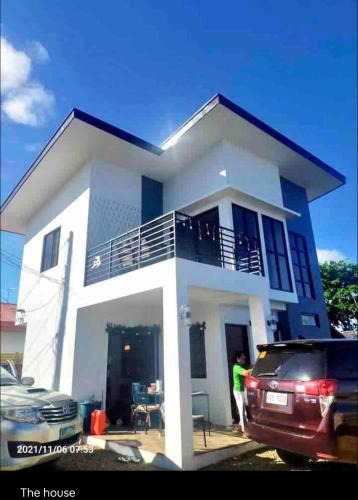 Escalante City House | Sea Breeze Beach House near sandbars and beaches and near to Danao port