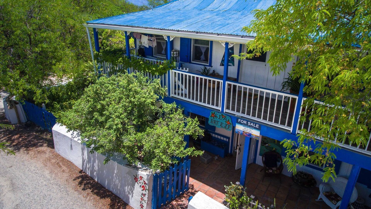 Cockburn Town Apartment | Sea Breeze Guest House - Grand Turk