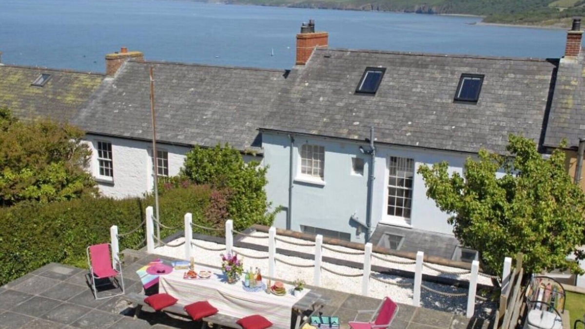 New Quay House | Sea Captain's Town House in New Quay with sea views, sleeps 9, dog friendly