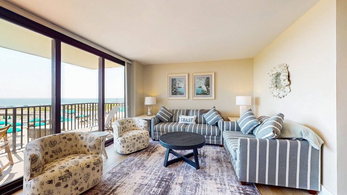 Bethany Beach Condo | Sea Colony 2nd floor condo with pools, tennis/pickle ball courts, fitness center