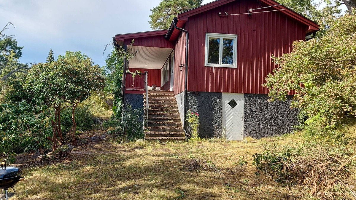 Akersberga Cottage | SEA COTTAGES-6: "The Generous Sea Cottage"